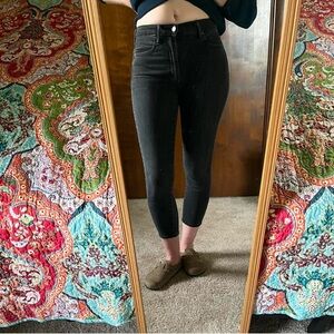 Gap Black High-Waisted Crop Jeans